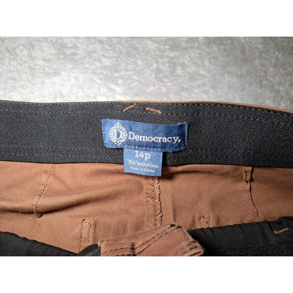 NWT Democracy "Ab"solution® High Rise Roll Cuff Cargo Utility Pant Tan 14 Petite - Picture 5 of 12